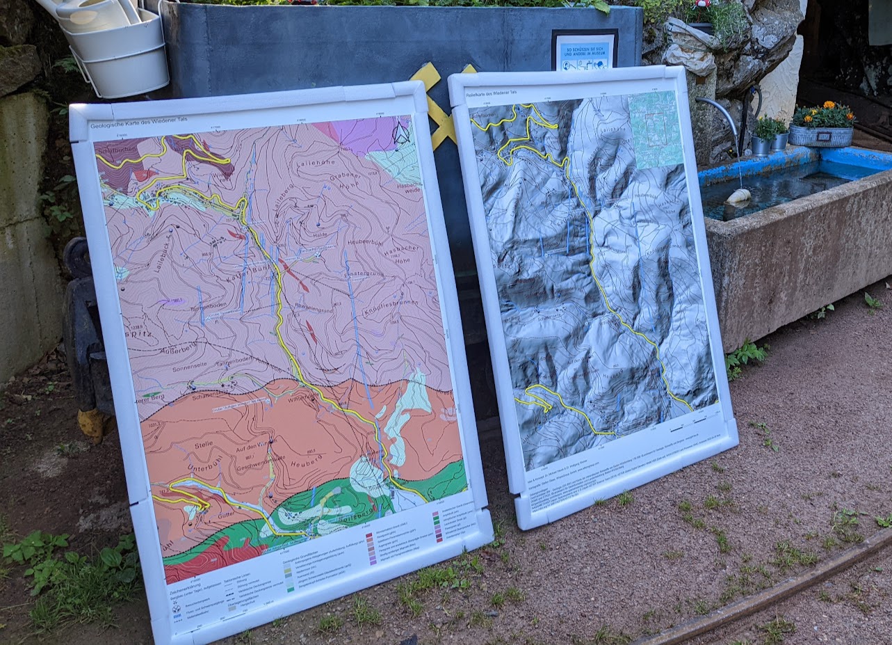 Geologische Karte und Reliefkarte des Wiedener Tals, frisch aus der Druckerei